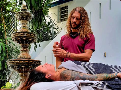 Erotic massage Isabela