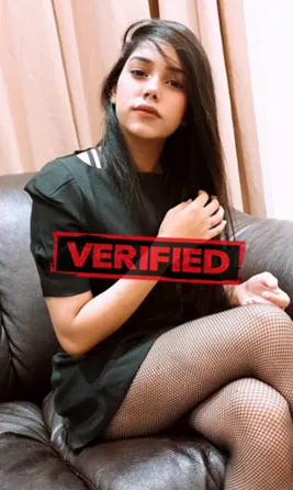 Karen strapon Find a prostitute Miryang